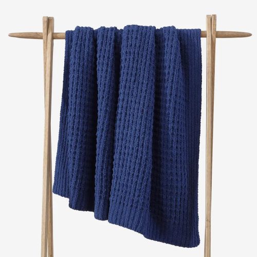 Snug Waffle Throw Navy 1