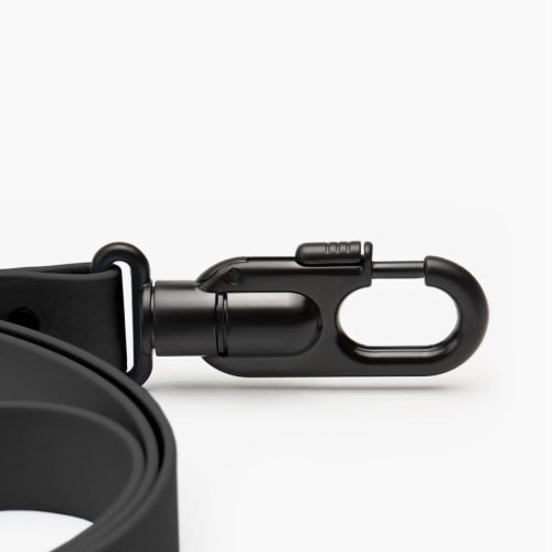 leash black 4